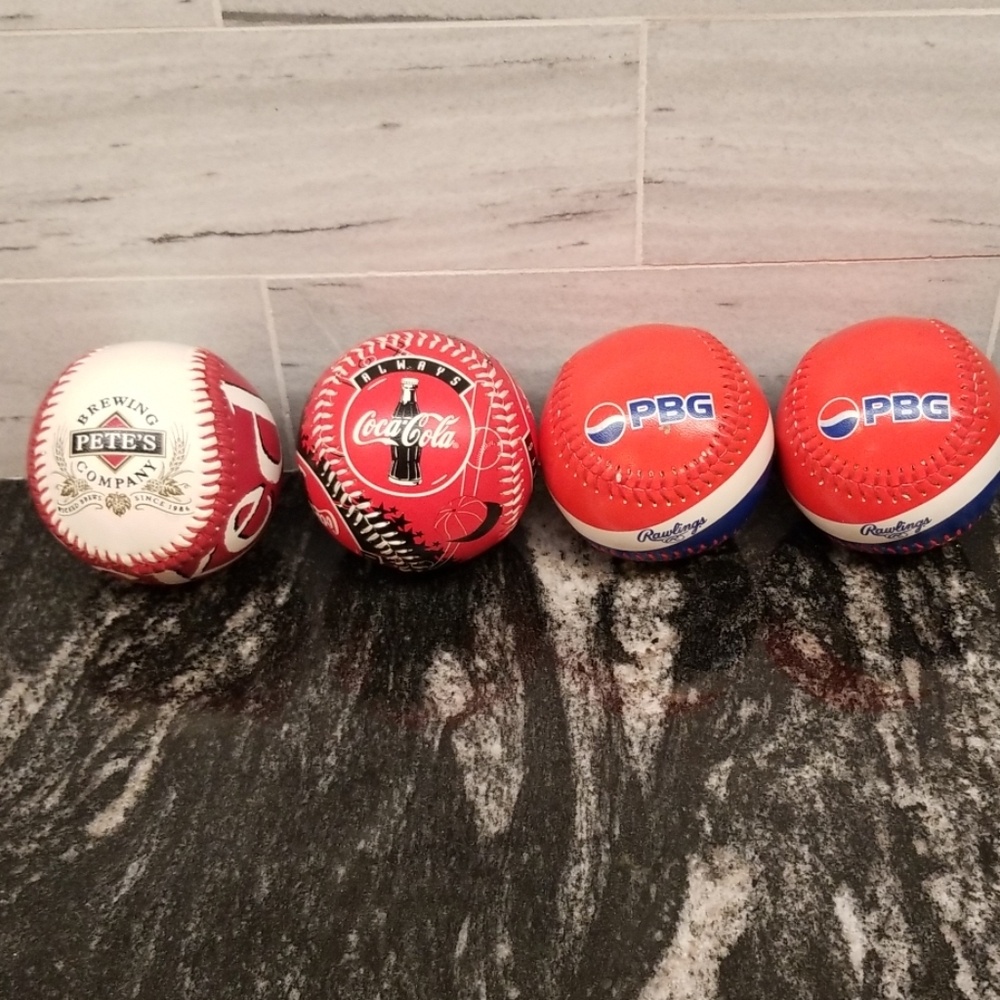 Four Painted Promo Baseballs Pepsi/Coke/Pete Brew
